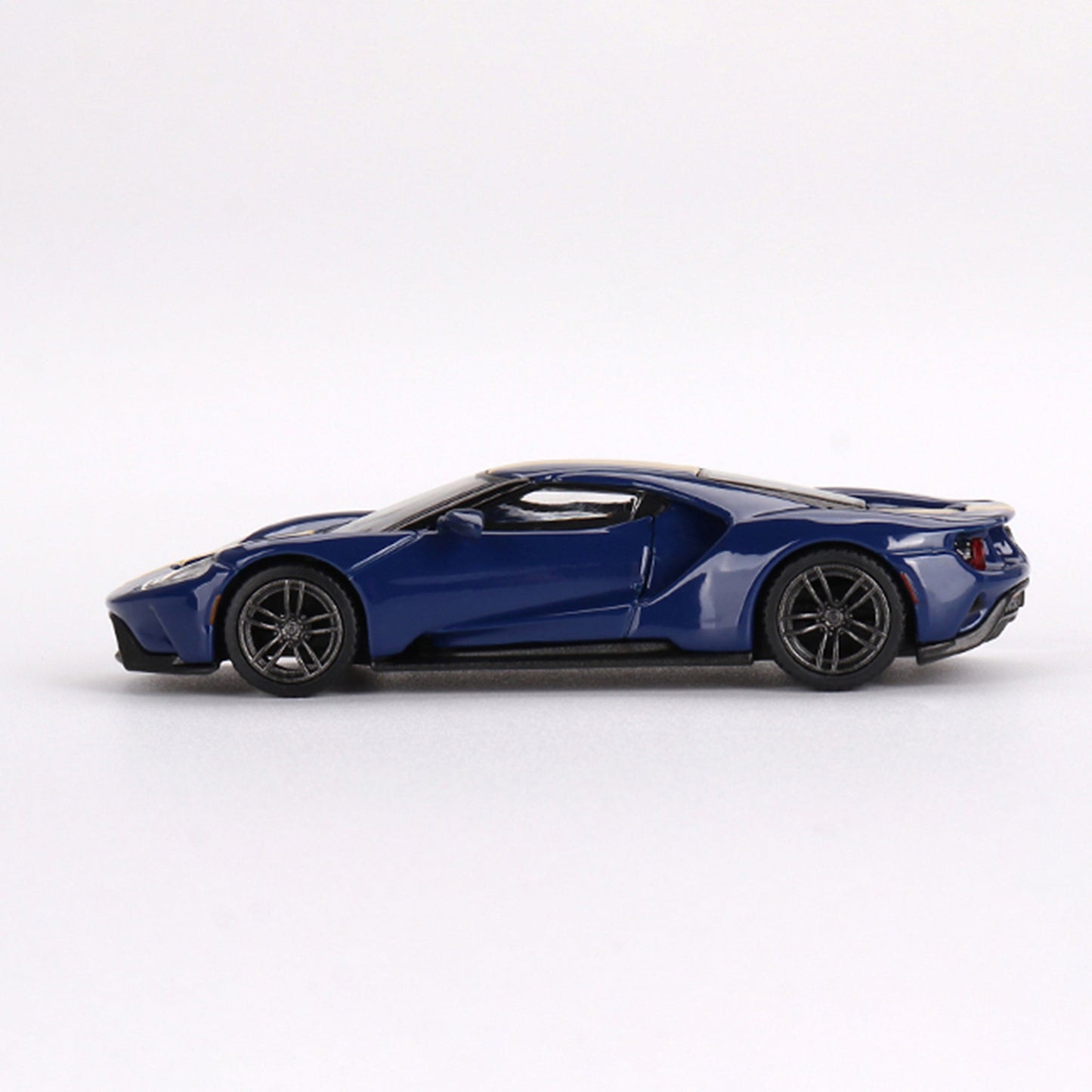Ford GT