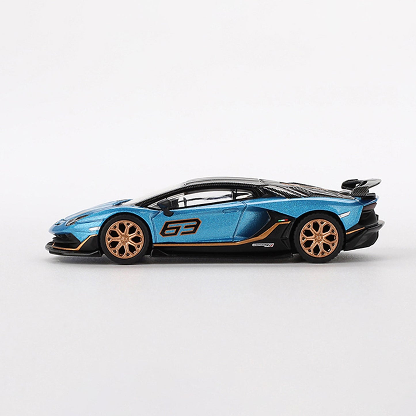 Lamborghini Aventador SVJ 63