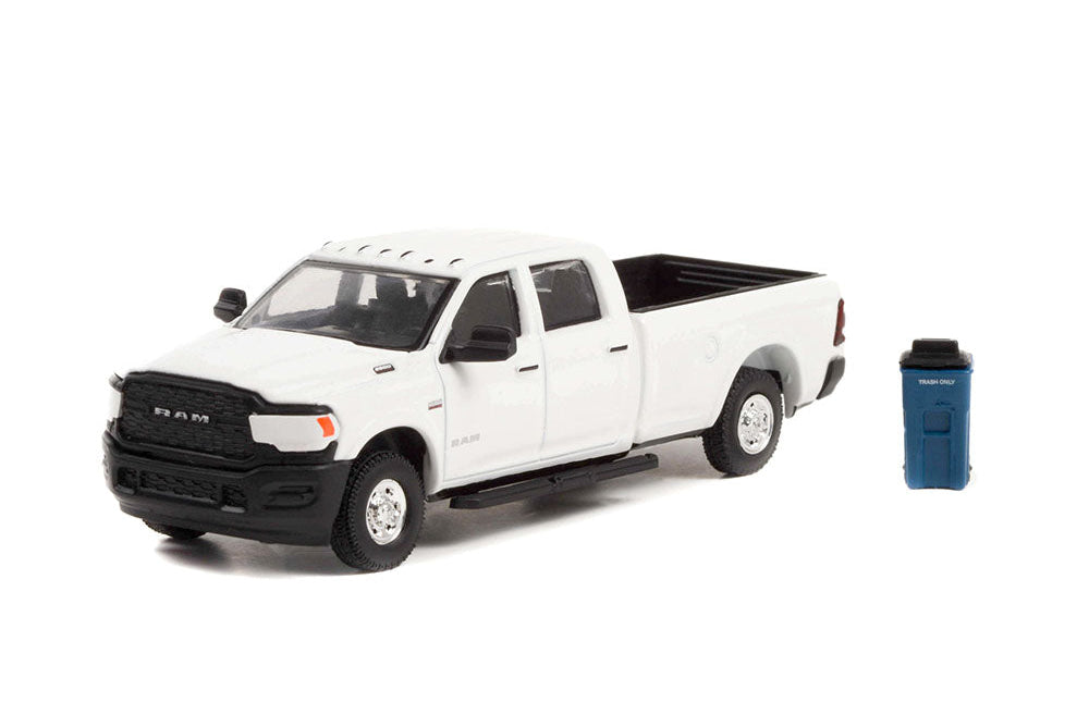 2021 RAM 2500 Tradesman w/ Garbage Bin | 1:64