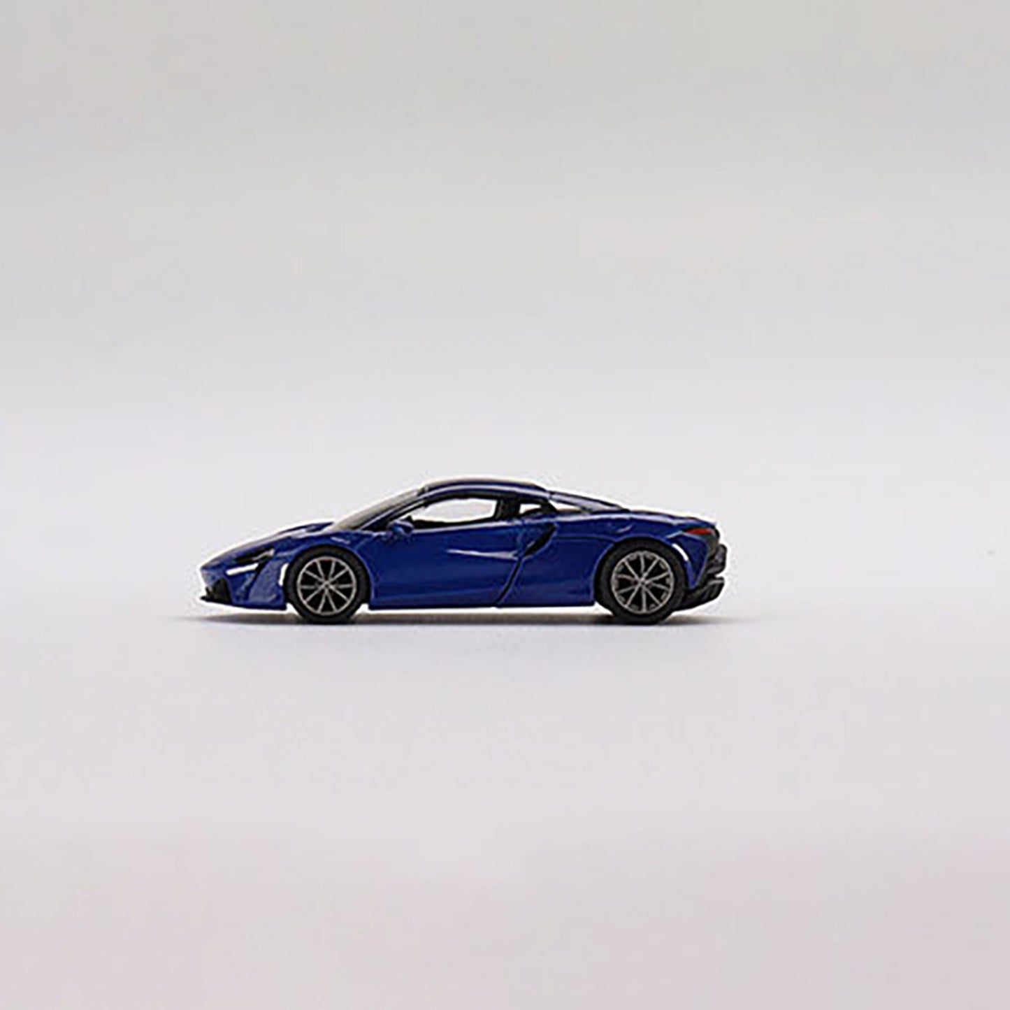 McLaren Artura Volcano Blue