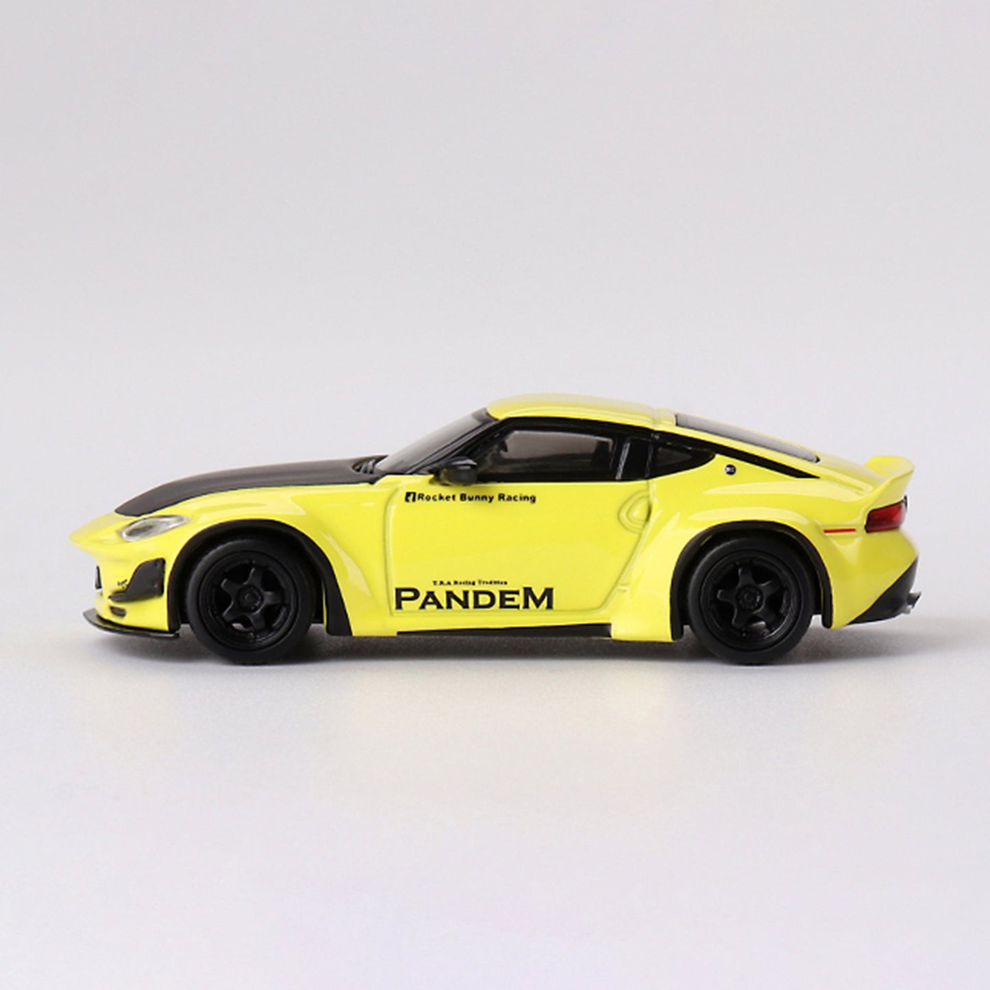 Nissan Z - Pandem